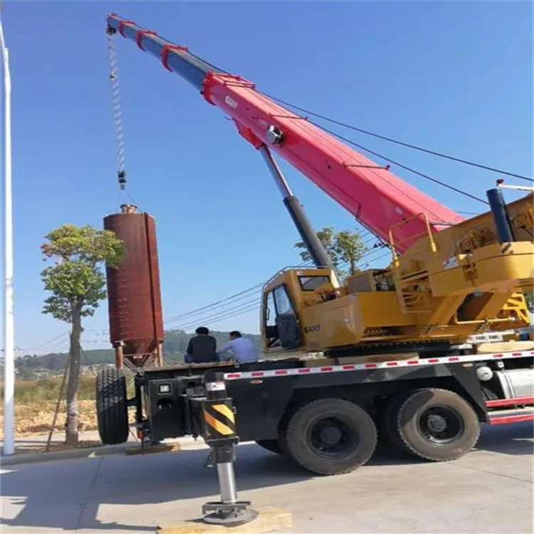 临沭专业吊车租赁多少钱