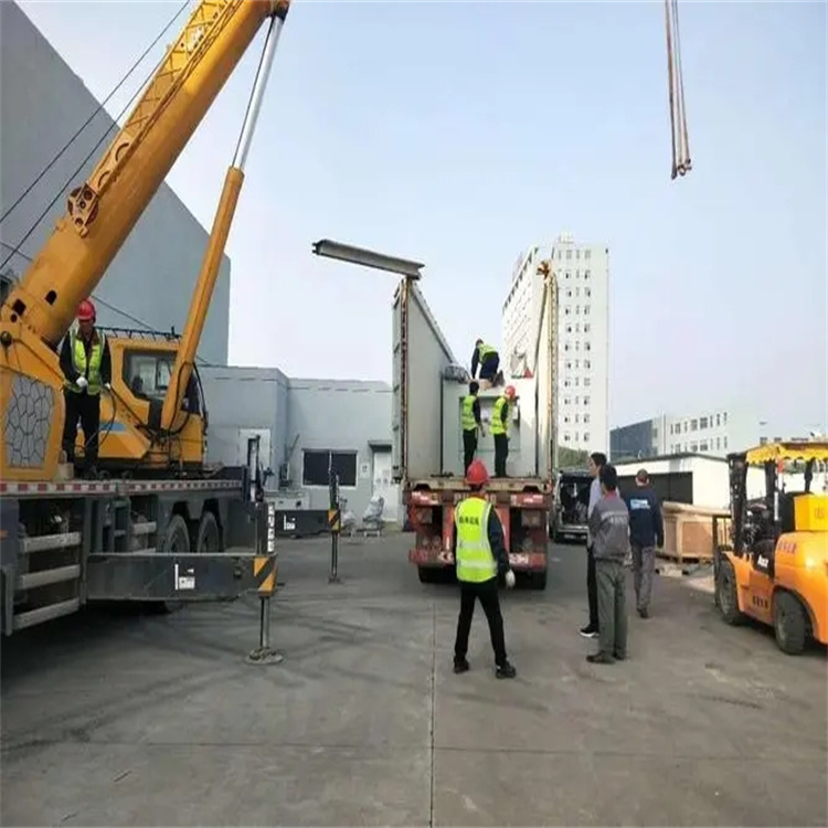 临沭如何找到附近的吊车救援服务